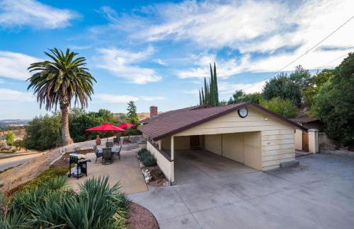 DoWNTOWN DeRBY-Hot Tub & Views - Foto 27