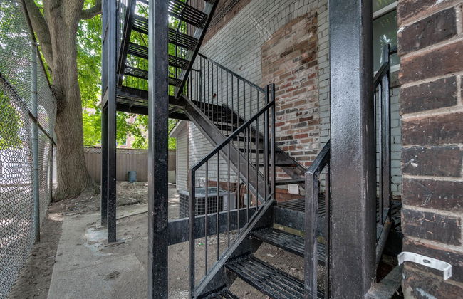 The Jameson Stays - Photo 38