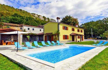 Holiday home in Dolenja Vas - Istrien 51825 - Foto 1