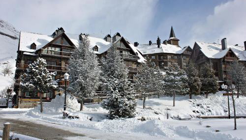 Baqueira Apartamentos Cota 1700 a pie de pistas - Foto 4