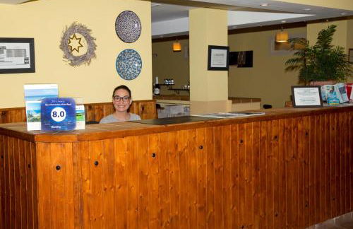 Apartamentos Vista Real - Foto 18