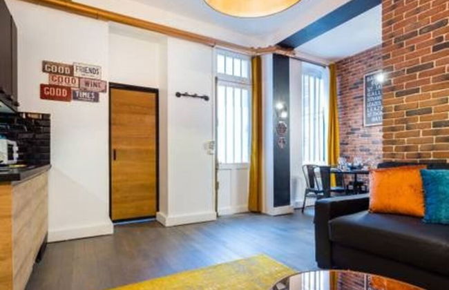 Appartement in the Heart of Paris Republique - Photo 7