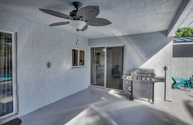 Boca Beauty - Stylish Home With Pool 3 Bedroom Home by RedAwning - Foto 42