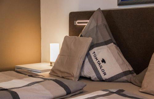 Villa Relax - Ferienwohnungen & Hallenbad & Relaxgarten - Foto 43