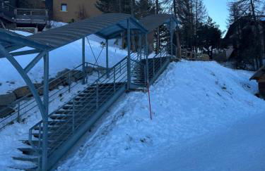 Petit Chalet 5 pers piscine sauna 2 chambres - Photo 2