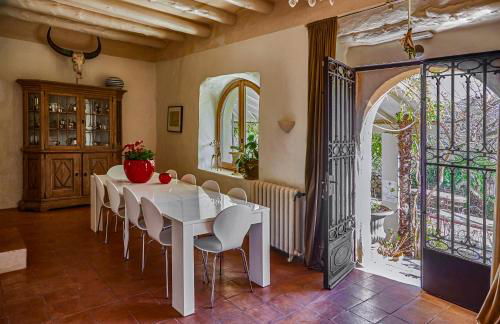 Sitges Hill Retreats-Masia Nur 22 bedrooms divided over 9 houses for max 44 guests - Foto 51