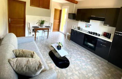 Vue panoramique sur le château,montagne et grottes - Foto 3