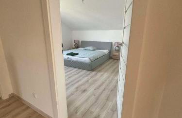 Dworek Sadlinki - Foto 15