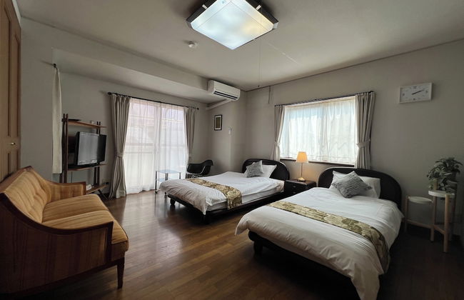 SUMITSUGU HOUSE Station - Photo 27