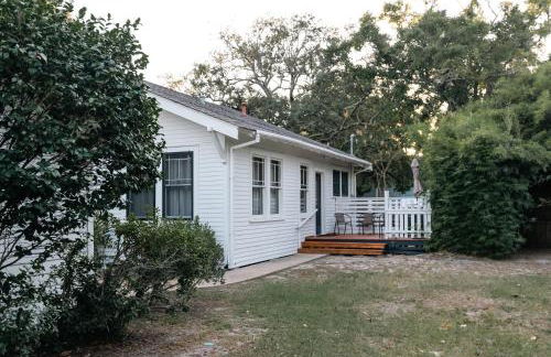 Gulf Coast Craftsman - Cozy, Charming & Central! - Foto 36