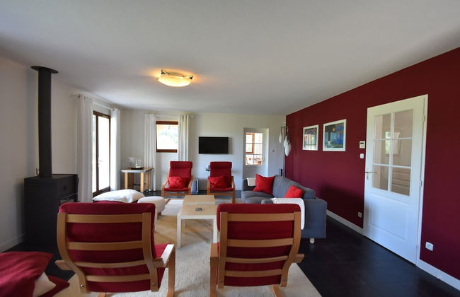 Villa With Heated Pool, Jacuzzi, Sports Field and Stunning Views - Photo 39