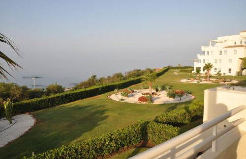 Spectacular 3 bedrooms Sea Views apartment - Photo 53