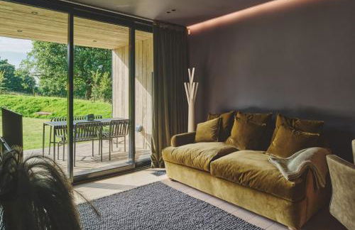 Hygge Hideaway - Photo 8