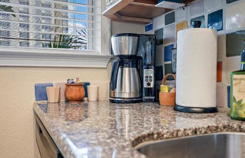 Wine-Dine-Sunshine Cozy Flat in The Heart of DTSP - Foto 8