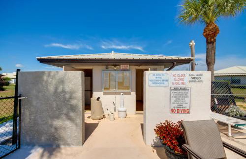 Screened Porch and Pool Access Cozy Sebring Condo - Foto 29