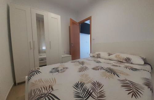 APARTAMENTOS sol y playa - Foto 12