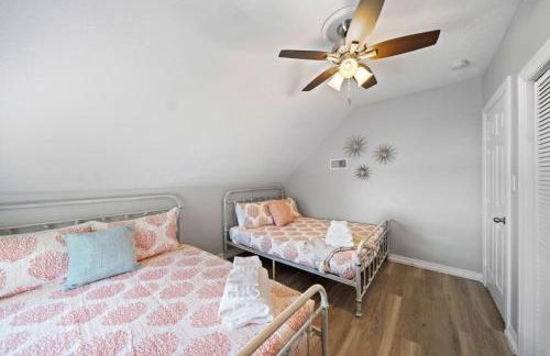 Sprawling estate with private pool and game room and guest house - Foto 57