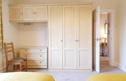 TIRNANT- 3 Bed - GROUND FLOOR ROOMS -DOG FRIENDLY - Photo 21