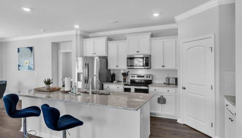 Charming 4BR Ranch-Style Home - Corner Lot home - Foto 4