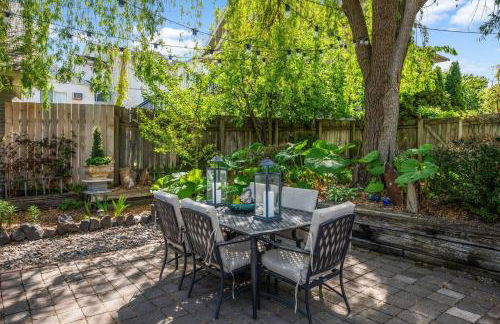 NEW! Updated South Hill Craftsman Sleeps 12! - Foto 51