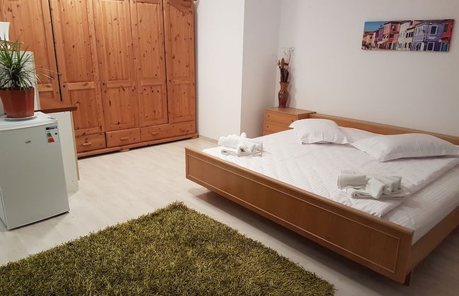 Rent Holding - Foto 18