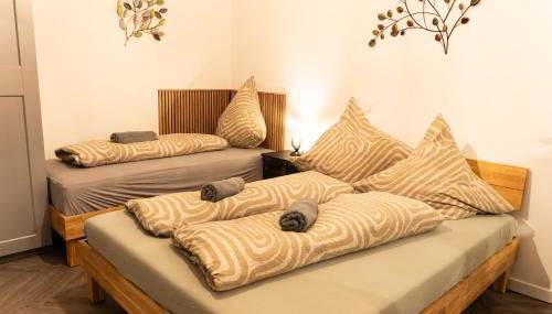 New central 2-3 room apartments with parking near train station & casino - Foto 4