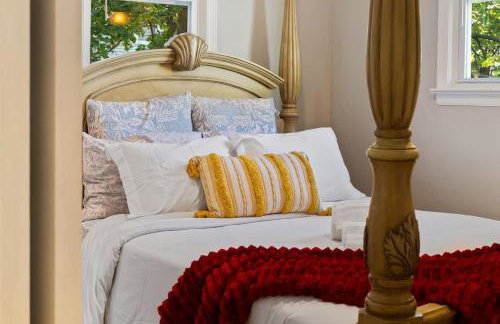 3BR Home 2 Baths Bonus Room, Minutes to NYC - Photo 5