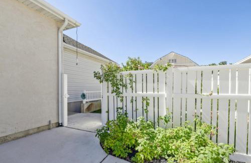 Cozy American Fork Retreat with Electric Fireplace - Foto 20