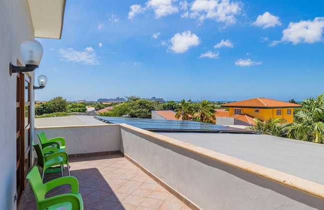 Spacious 4BR Villa Private Pool Cozy Location - Photo 43