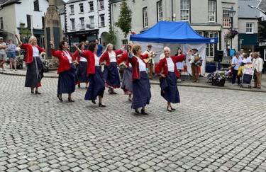 The flat at the crooked house - Foto 8