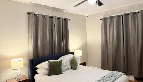 Cottontown Bungalow - Fast WiFi - Walk Downtown - Foto 3