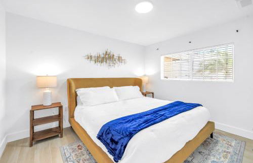 The Village Breeze 6BR with heated Pool, near Beach, 250ft to Siesta Key Village! - Foto 23