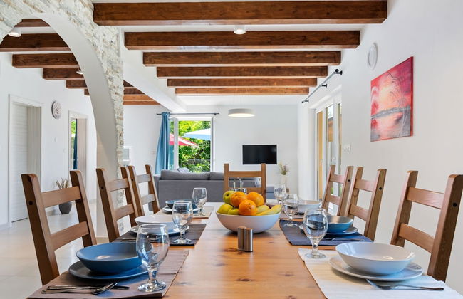 Quaint Holiday Home near Buzet with Terrace - Foto 36