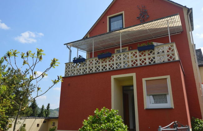 Holiday Home in the Eifel With Balcony - Photo 20