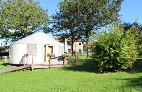 Gîte Les yourtes de Saint Mathieu N°2 - Foto 19