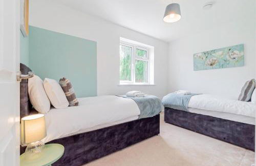 4-BedHaven in Fawley Perfect for ExtendedStays! - Foto 8