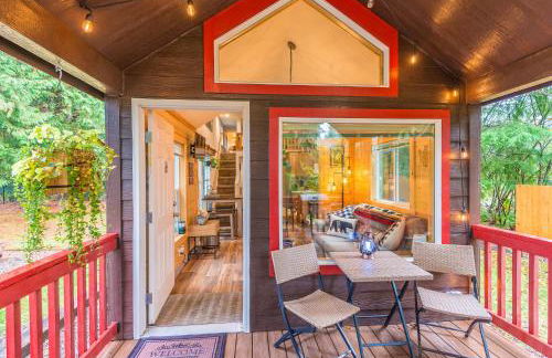 Trout Corner wooded tiny home - Foto 18