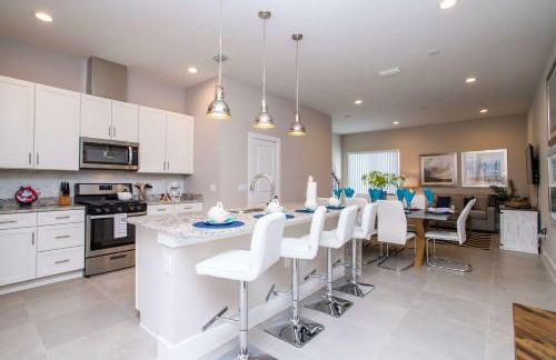 Gorgeous 4 Bedroom Family Friendly Close to Disney 7573 - Foto 15