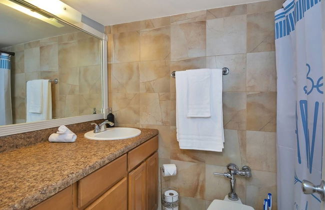 Gorgeous Spot in Hallandale Beach With Pool!! - Foto 26