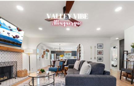 ValleyVibe: Modern Comfort in North Valley - an Irvie Home - Foto 1