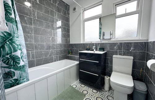 Hambledon House 4BR Entire Home - Foto 19