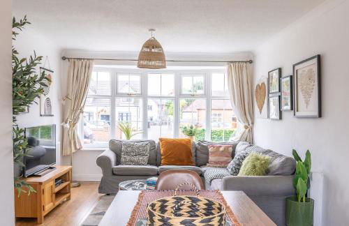 #01 Coleshill Townhouse Sleeps 6 NEC 7mins BHX - Foto 2