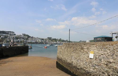 The Watch Below - Foto 21