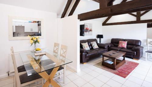 Deer Cottage at Rowden Manor - Sleeps 5 & Parking - Foto 2