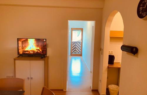 FELIX LIVING 6, Monteurwohnung, 3 Zimmer, getrennte Betten, Balkon, Parkplatz - Photo 7