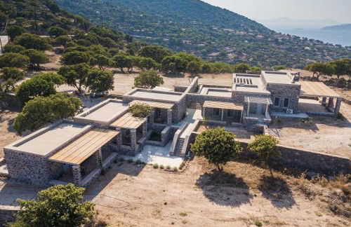 Pavlaina Complex of Traditional Residences in Nisyros. Enjoy the garden and the Sea View - Foto 2