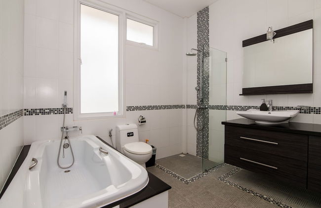 Hua Hin Pool Villa with 4 Bedrooms L50 - Foto 31