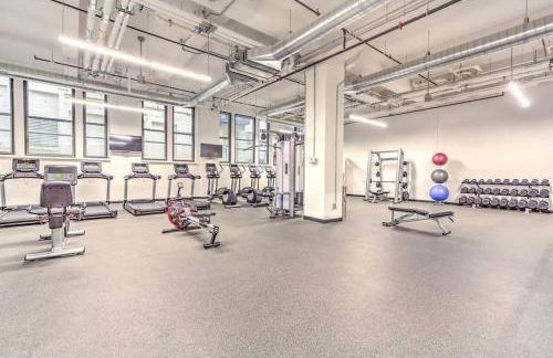 DT Gym Pool Rooftop 5 min walk to Stadiums - Foto 24