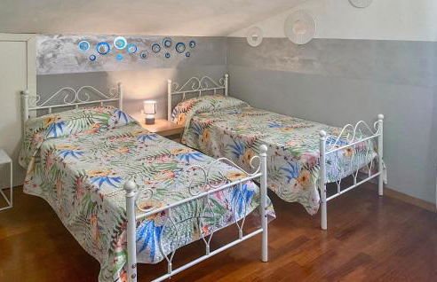 Nice Apartment In Magliano With Wifi - Foto 24