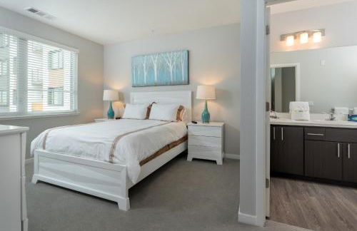 Churchill Living at Anton Menlo - Photo 9